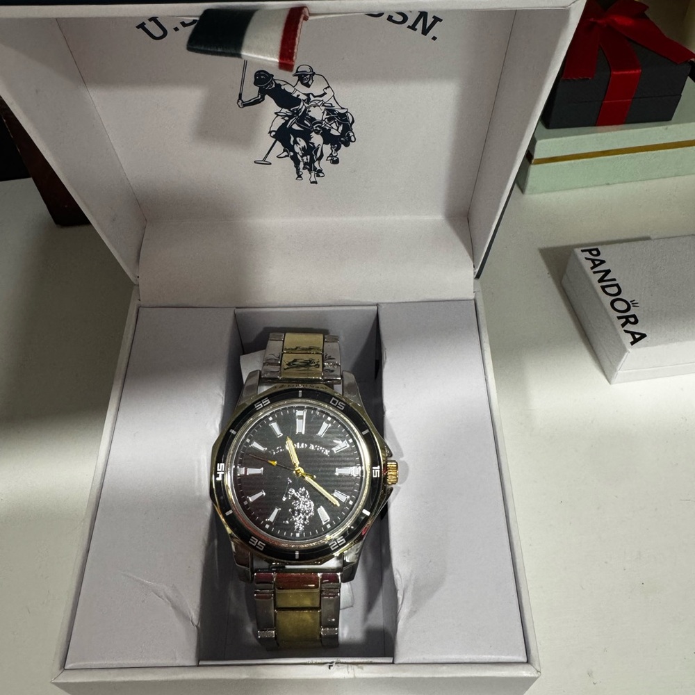 NEW U.S. Polo Assn. Watch with Gift Box